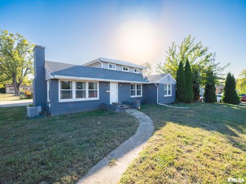 1844 Court St, Pekin, IL, 61554-5245 | Card Image