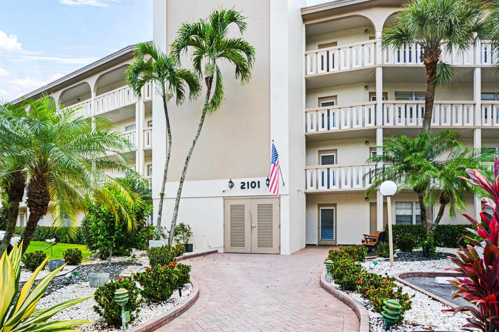 Residential Lease in Coconut Creek 4