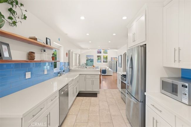 1660 Catalina Ave, House other with 3 bedrooms, 3 bathrooms and 1 parking in Seal Beach CA | Image 19