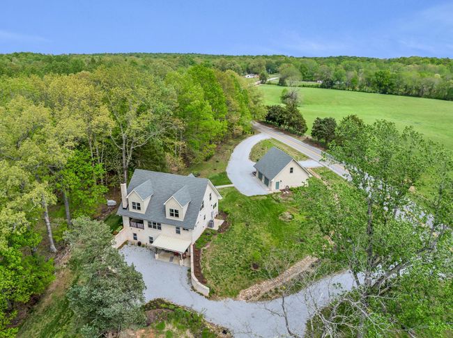 4122 Highway 49 W, House other with 5 bedrooms, 4 bathrooms and 2 parking in Vanleer TN | Image 57