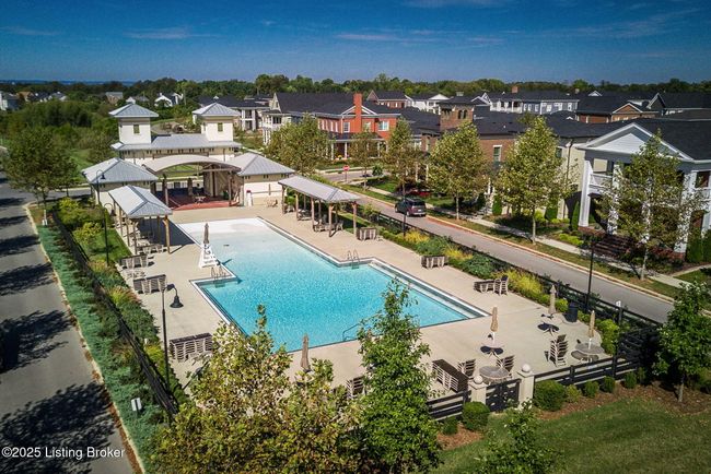 10600 Norton Commons Walk, Condo with 2 bedrooms, 2 bathrooms and null parking in Prospect KY | Image 39
