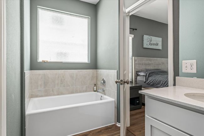 1725 Cobblecrest Ln, House other with 4 bedrooms, 3 bathrooms and 4 parking in Leander TX | Image 20