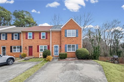 1072 Westfield Trce Se, Smyrna, GA, 30082-2300 | Card Image