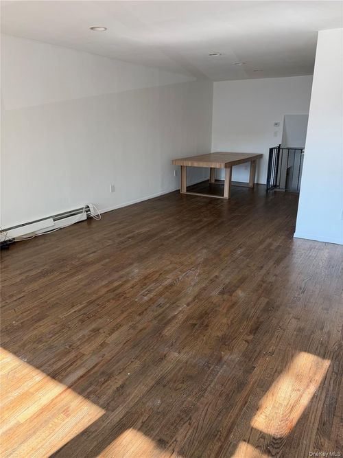 149-03 84th St, Howard Beach, NY, 11414 | Card Image