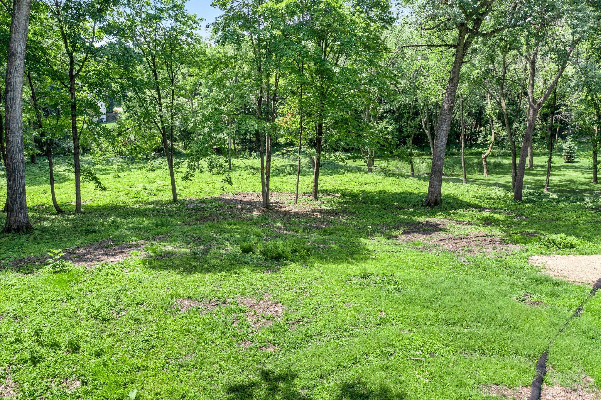 Land in Excelsior 3
