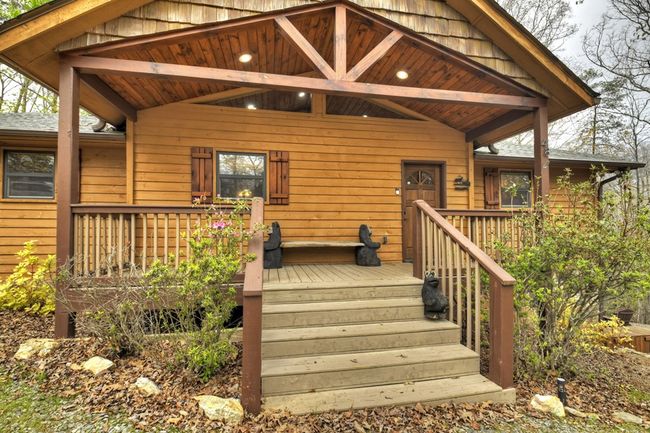 48 Logan Dr, Home with 3 bedrooms, 3 bathrooms and null parking in Mineral Bluff GA | Image 5