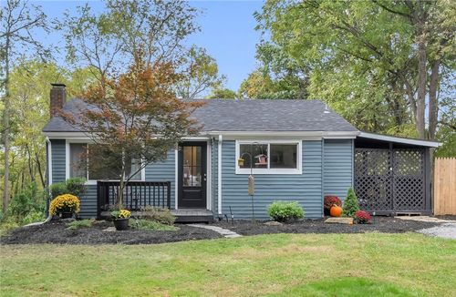 215 Harshaville Rd, Clinton, PA, 15026-1417 | Card Image