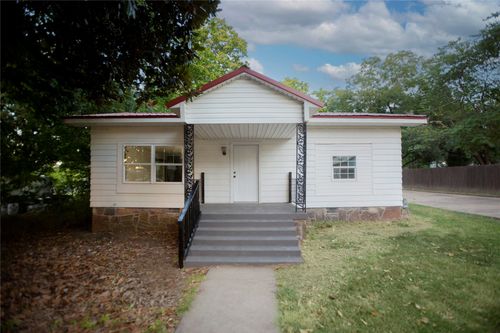 202 S Central St, Wilburton, OK, 74578-4040 | Card Image