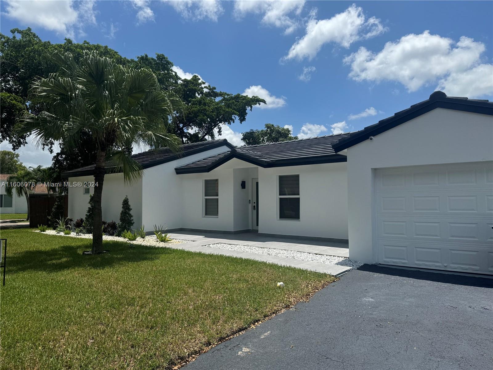 57th Ct, Hialeah, FL 33015