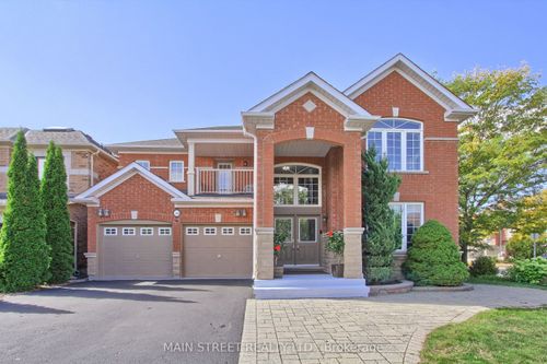 30 Conover Ave, Aurora, ON, L4G0A3 | Card Image