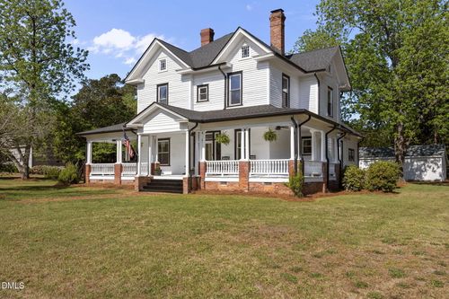 1200 S 10th St, Lillington, NC, 27546-5935 | Card Image