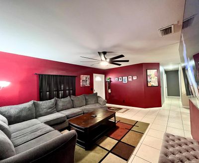 2921 Sw Massey Lane, House other with 3 bedrooms, 2 bathrooms and null parking in Port St Lucie FL | Image 3