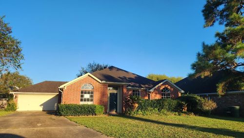 3645 Innisbrook Dr, Beaumont, TX, 77707-5450 | Card Image