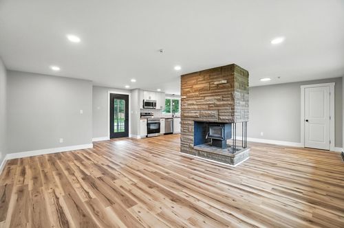 1709 Thomas Dr, Springfield, OH, 45503-5929 | Card Image