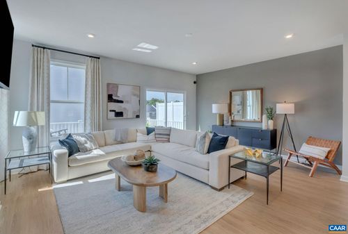 5994 Cling Ln, CROZET, VA, 22932-9403 | Card Image