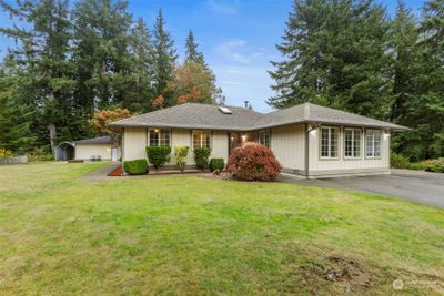 5834 Rim View Court Nw, House other with 3 bedrooms, 2 bathrooms and 2 parking in Bremerton WA | Image 1