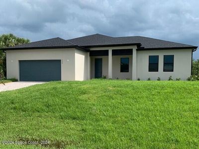 558 Hamy Street, House other with 4 bedrooms, 3 bathrooms and null parking in Palm Bay FL | Image 1