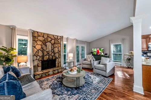 2660 Indian Lake Dr, Marietta, GA, 30062-4751 | Card Image