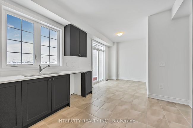 3 Avalon Dr, House attached with 3 bedrooms, 3 bathrooms and 1 parking in Wasaga Beach ON | Image 16