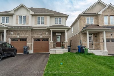 25 Elsegood Dr, Home with 3 bedrooms, 4 bathrooms and 3 parking in Guelph ON | Image 1