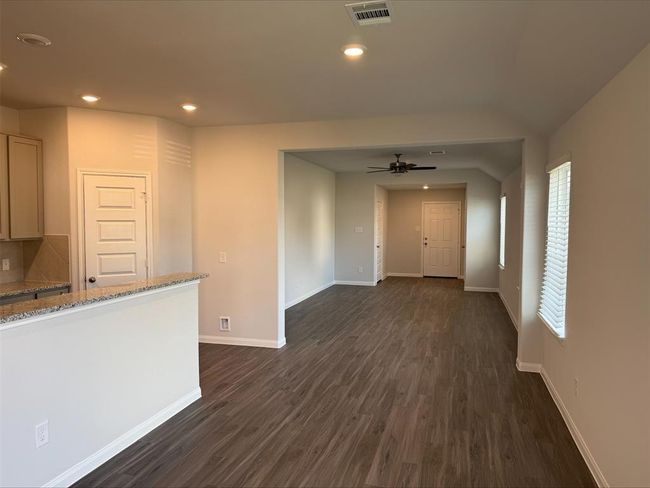 2360 Mooneye Ct, House other with 3 bedrooms, 2 bathrooms and 2 parking in Conroe TX | Image 4