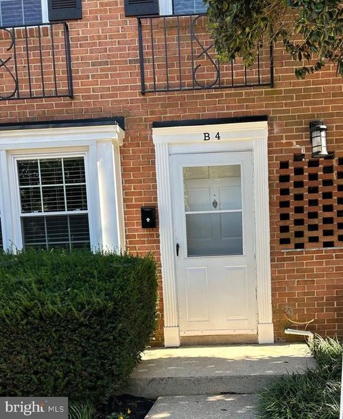 apt-b4-1600 Ruxton Rd, Baltimore, MD, 21204-6404 | Card Image