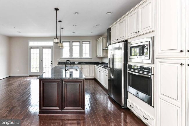 3160 Yeager Dr, Townhouse with 5 bedrooms, 5 bathrooms and null parking in HERNDON VA | Image 7