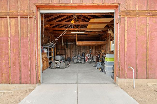 Detached shop | Image 46