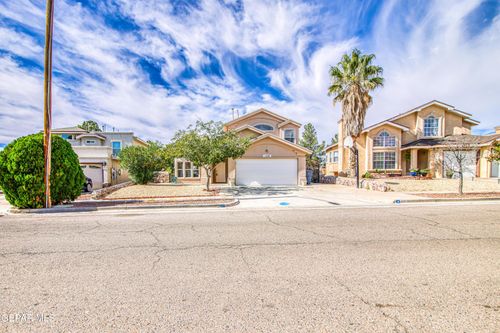 1557 Plaza Verde Dr, El Paso, TX, 79912-8429 | Card Image