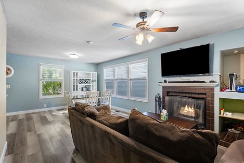 4403 S Roxborough Ct, West Valley City, UT, 84119-5979 | Card Image