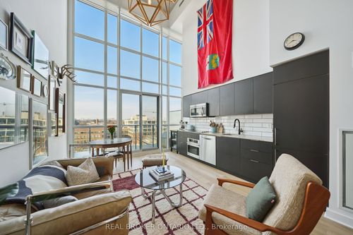 714-5 Hanna Avenue, Toronto, ON, M6K0B3 | Card Image