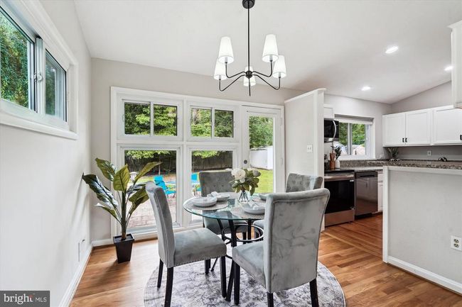 10831 Woodland Dr, House other with 3 bedrooms, 2 bathrooms and null parking in FAIRFAX VA | Image 7