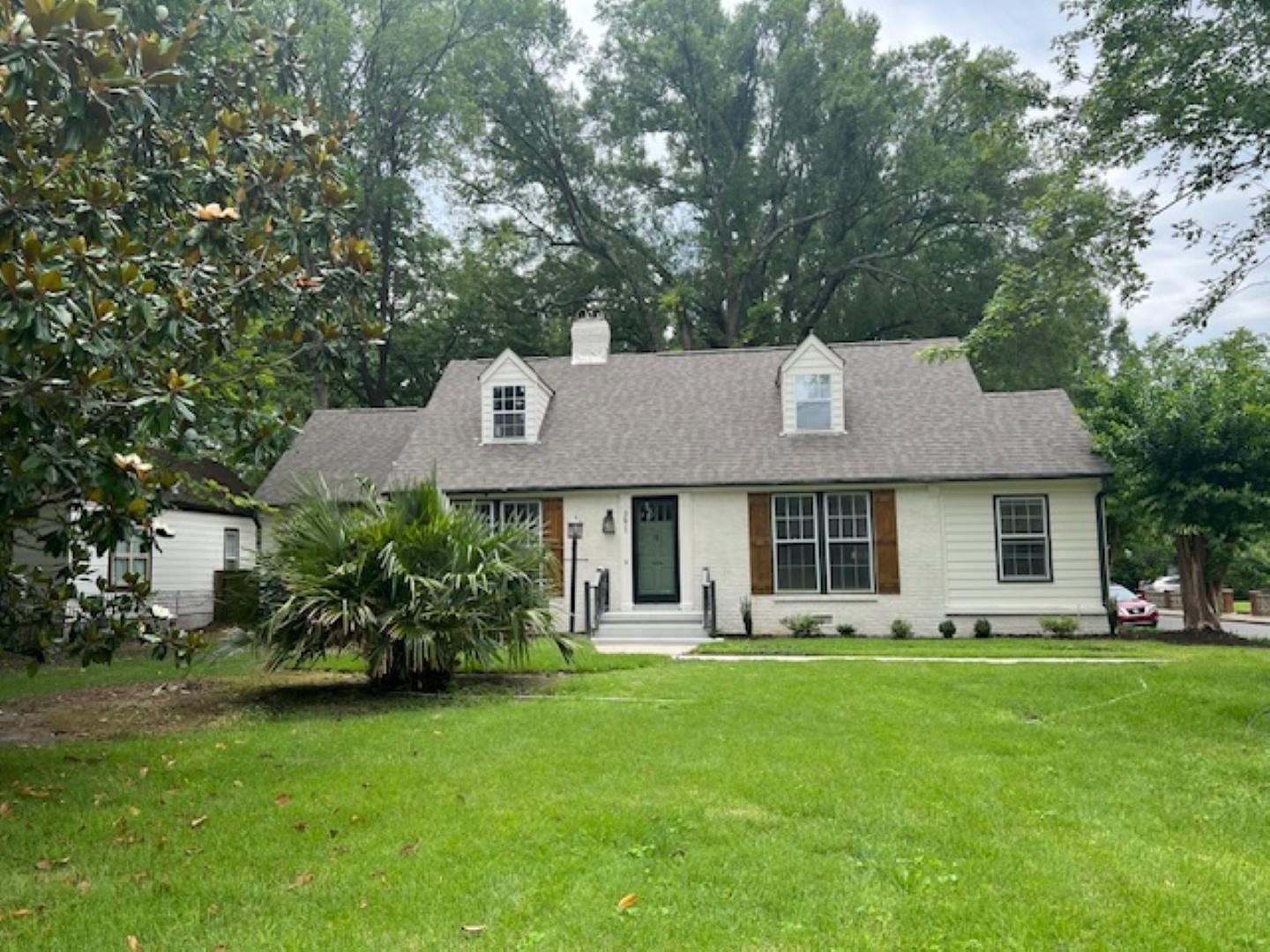 Poplar Ave, Memphis, TN 38111