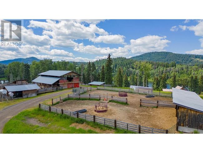 5397 Mahood Lake Rd, House other with 4 bedrooms, 3 bathrooms and null parking in Lone Butte BC | Image 28