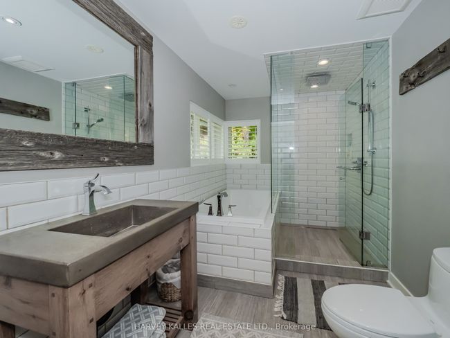 1911 Mortimers Point Rd, Home with 6 bedrooms, 3 bathrooms and 5 parking in Port Carling ON | Image 24