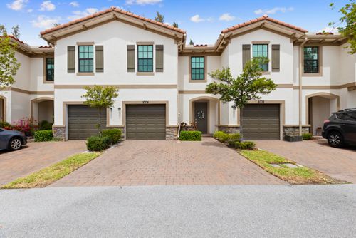 1004 Sweet Briar Ln, Riviera Beach, FL, 33410-1909 | Card Image