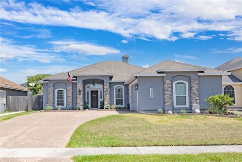 6526 Macarena Dr, Corpus Christi, TX, 78414-6447 | Card Image