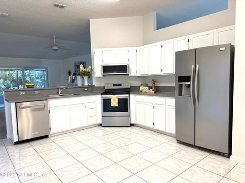 12485 Hatton Chase Ln E, Jacksonville, FL, 32258-4431 | Card Image