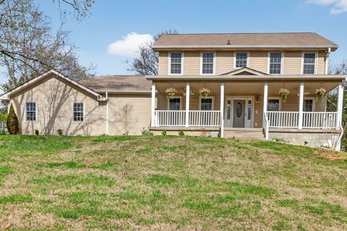 205 Bluegrass Cir, Lebanon, TN, 37090-8950 | Card Image