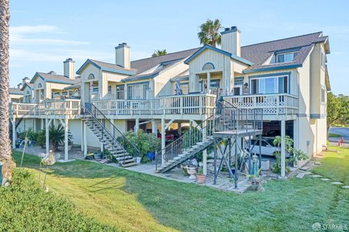 3649 Wells Road, Oakley, CA, 94561 | Card Image