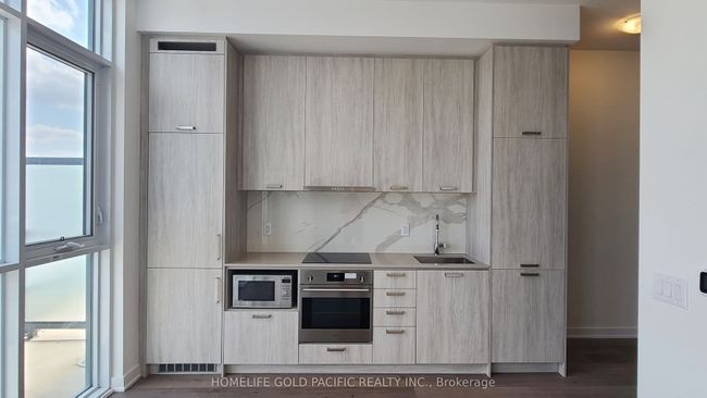 1808 - 10 Honeycrisp Cres, Condo with 0 bedrooms, 1 bathrooms and null parking in Vaughan ON | Image 7