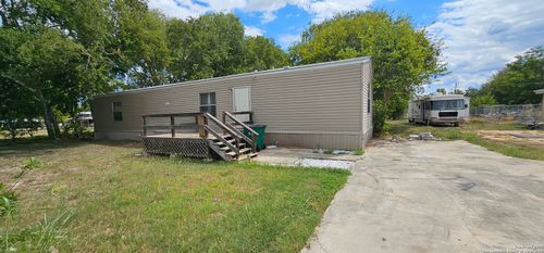 385 Gallagher Rd, McQueeney, TX, 78123-3225 | Card Image