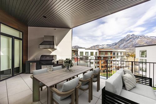 unit-502-1920 E Rodeo Walk Dr, Holladay, UT, 84117-6099 | Card Image