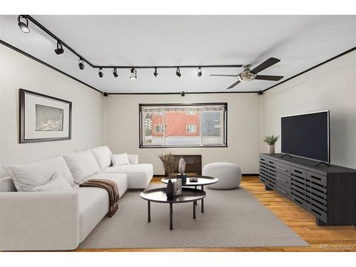 202-1101 Bellaire St, Denver, CO, 80220-6200 | Card Image