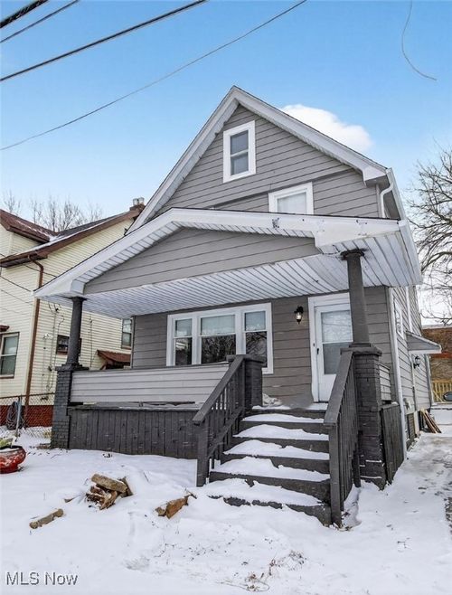 2411 Garden Ave, Cleveland, OH, 44109-2804 | Card Image