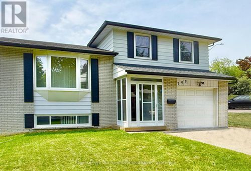 708 Waverly St N, Oshawa, ON, L1J6C3 | Card Image