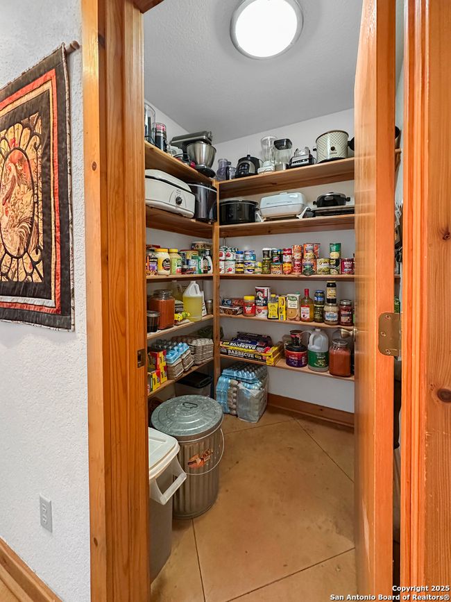 565 Red Bluff Ranch Rd, House other with 3 bedrooms, 3 bathrooms and null parking in Pipe Creek TX | Image 12
