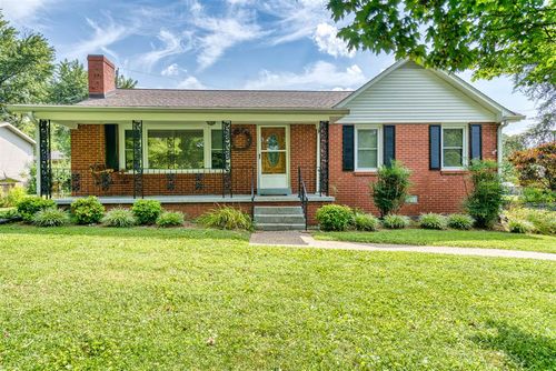 1303 Nashville St, Russellville, KY, 42276-8849 | Card Image