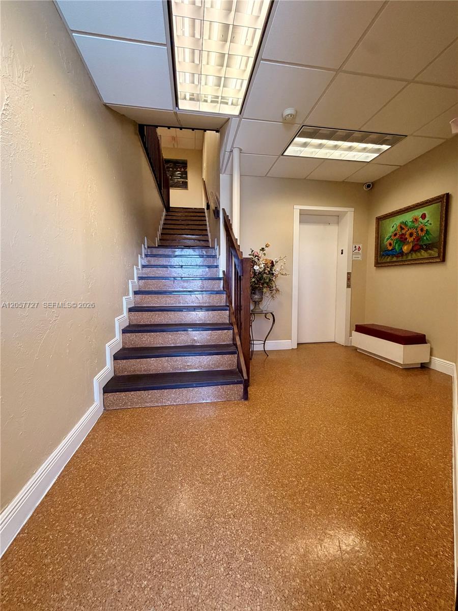 Commercial Sale in Hialeah 5