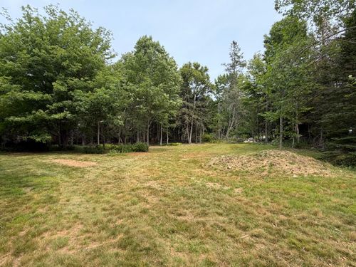 4 Mccauley Ln, Deer Isle, ME, 04627-3592 | Card Image